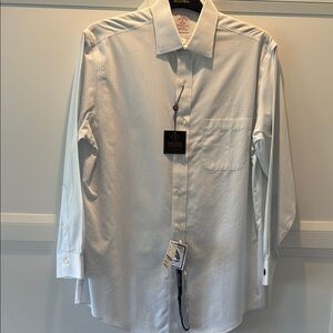 Brooks Brothers White Dress Shirt Classic Cotton with ND monogram on cuff